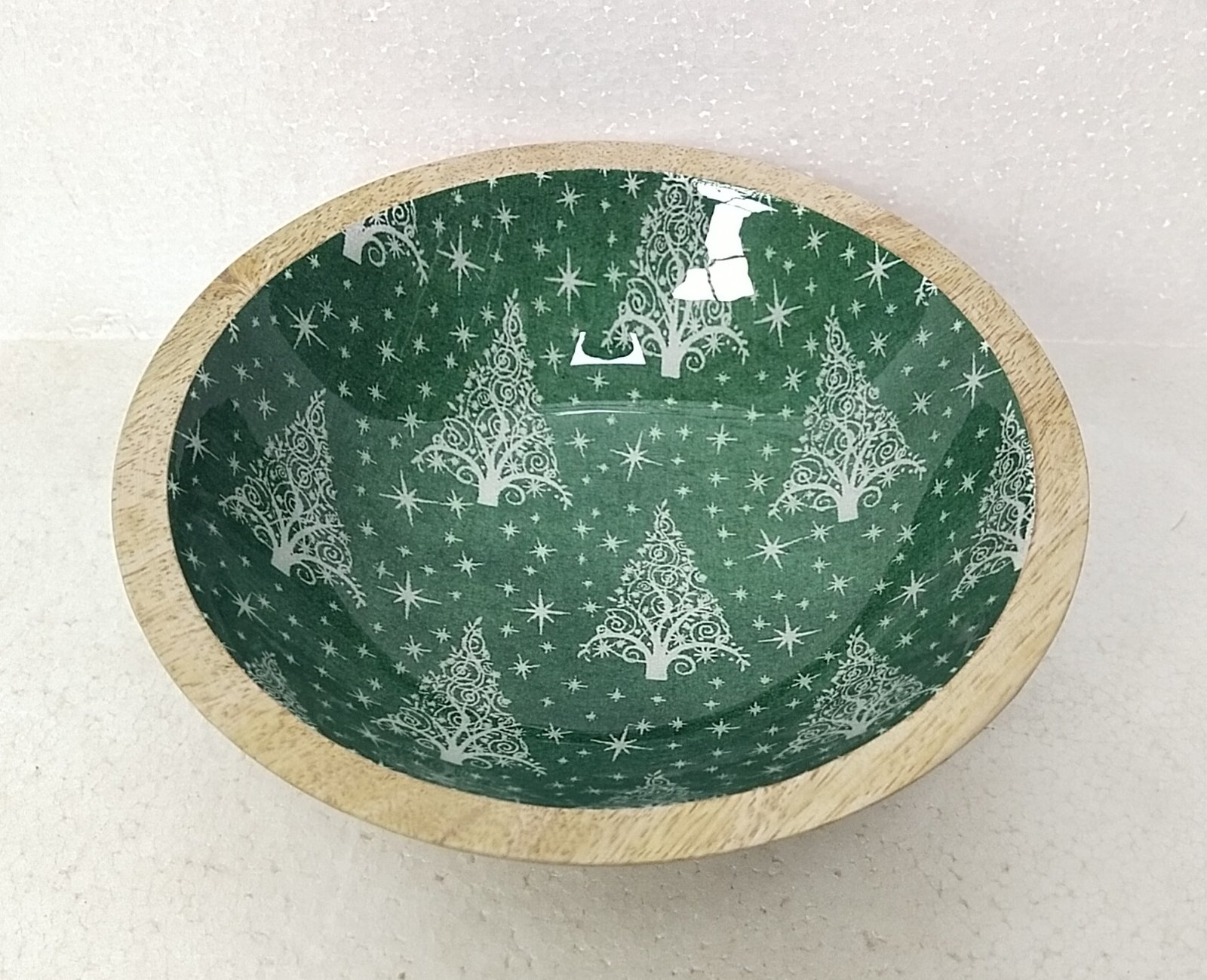 Wooden salad and serving bowl gallery image